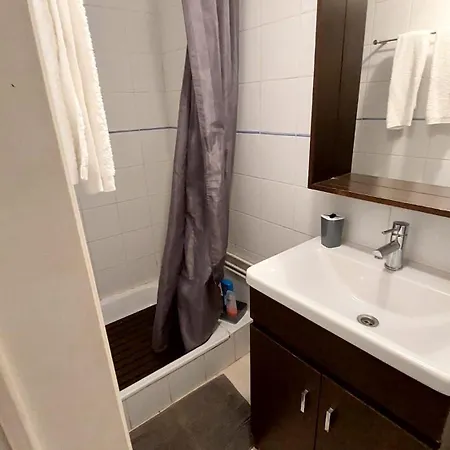 Charmy Oveelooking Rossio * Lissabon